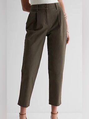 Express women’s khakis green high rise chino pant ankle length 4R